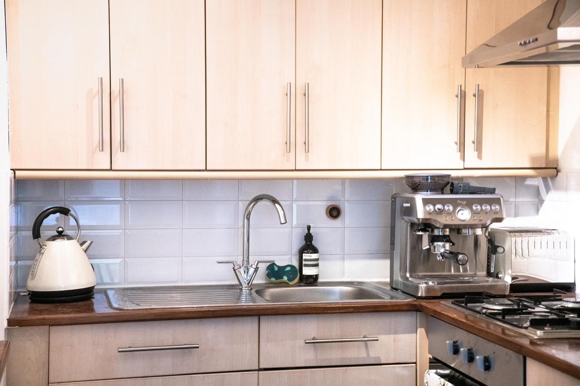 A Modern Luxury London